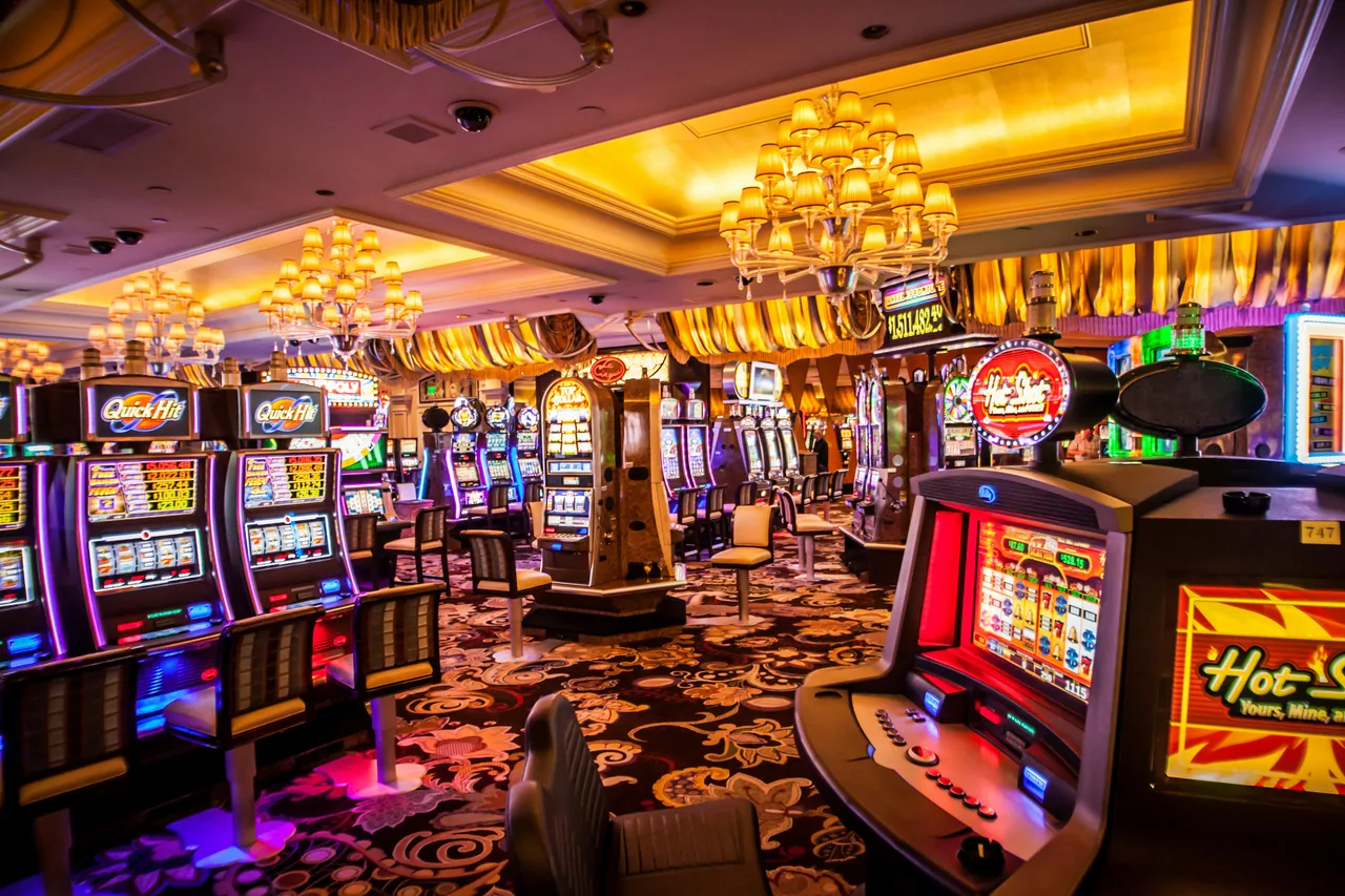 Casinos & Fine Dining Destination