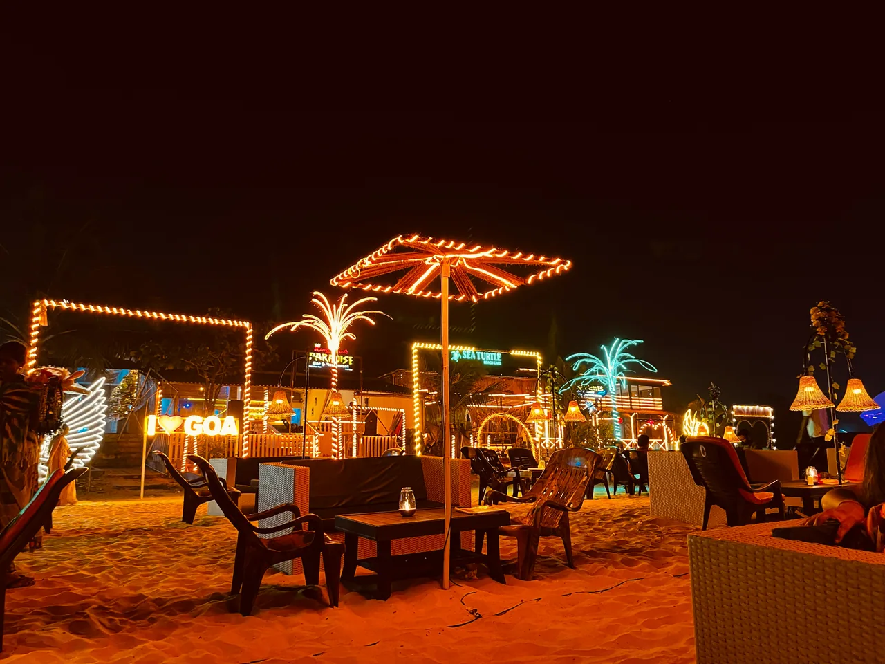 Entertainment & Nightlife